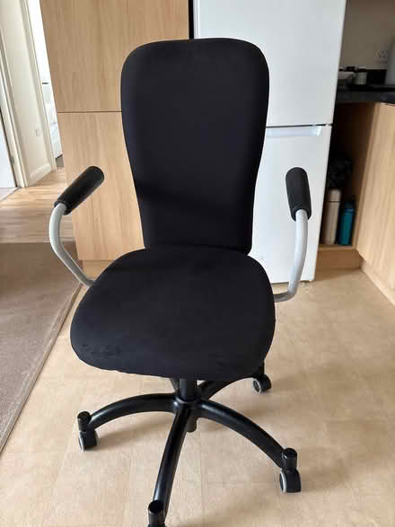 Photo of free Black office chair (Loughborough LE11) #1
