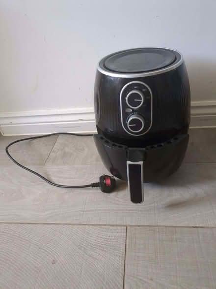 Photo of free Air Fryer (Eastleigh SO50) #1