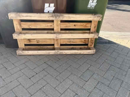 Photo of free Pallets (Radlett WD7) #1