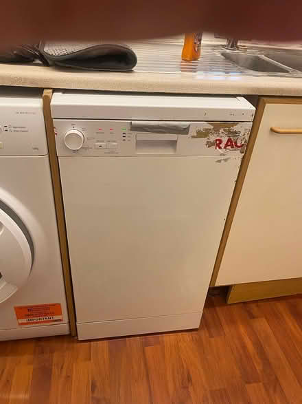 Photo of free Beko slimline dishwasher (Worthing. BN14) #1