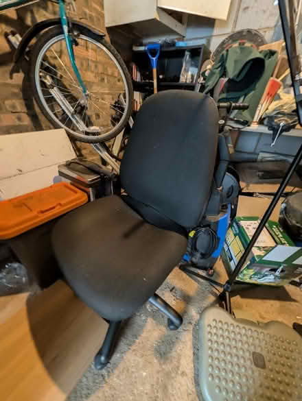 Photo of free Desk and office chair (Wallacestone FK2) #2