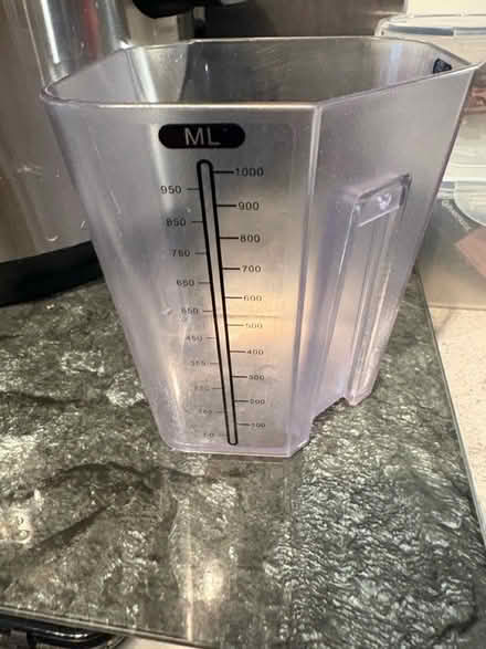 Photo of free Measuring jug (Belle Vale L25) #3