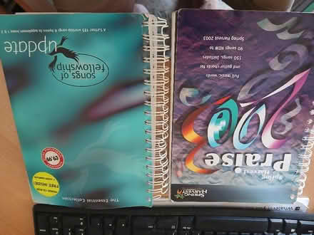 Photo of free Songs of Fellowship/Spring Harvest Musc Books (Mexborough S64) #1