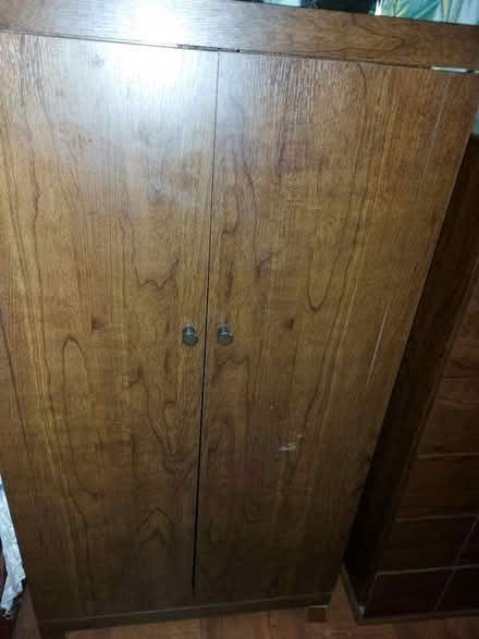 Photo of free Cabinet and drawers (Redditch B98) #1