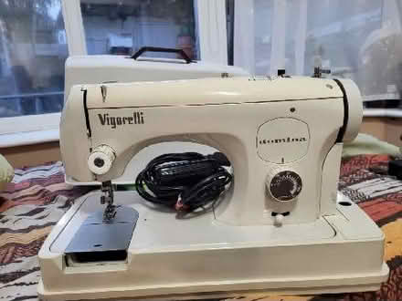 Photo of free Vintage Italian Sewing Machine NEEDS REPAIR (Kentish Town NW5) #1