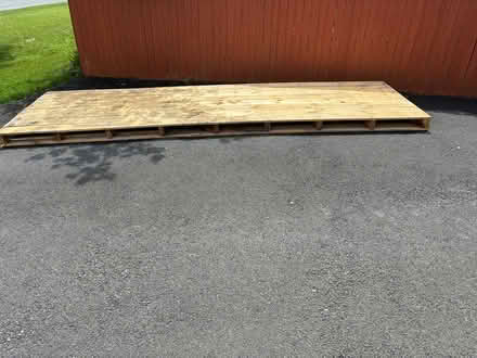 Photo of free Heat treated pallet (Saugerties) #1