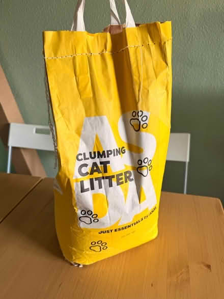 Photo of free 2/3 full bag of cat litter (CR4 4HG) #1