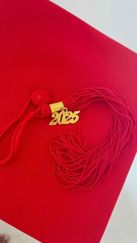 Photo of free Graduation hat (TN27, Headcorn) #3