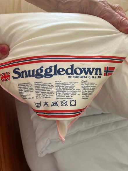 Photo of free Single duvet ( winter tog) unused (Hartley DA3) #1