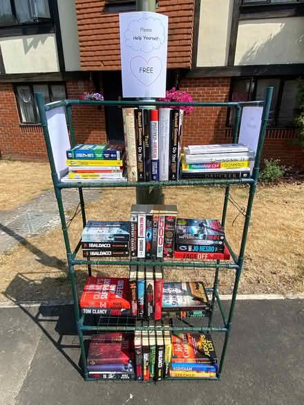 Photo of free 50+ BOOKS Thrillers, Business (Fleet Meadow OX11) #1