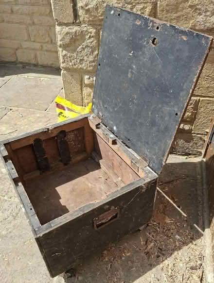 Photo of free Old Wooden Box on Wheels (Kings Sutton OX17) #4