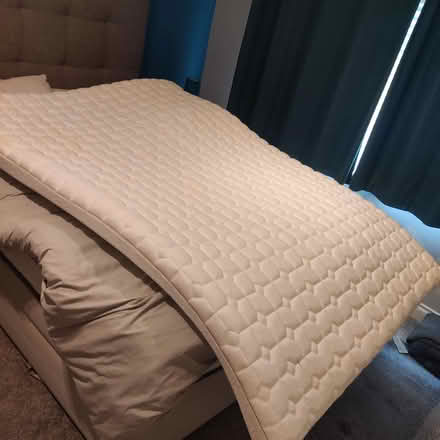 Photo of free Dorma double mattress topper (B13 Billesley) #1