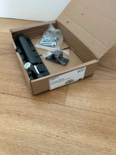 Photo of free 10 inch heavy duty tower bolt (Near Kew Gardens, Richmond) #4
