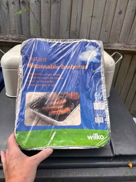 Photo of free portable BBQs (UpperHale GU9) #3