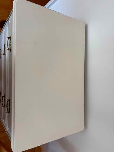 Photo of free Cream Chest of Drawers (Stoke Newington N16) #2