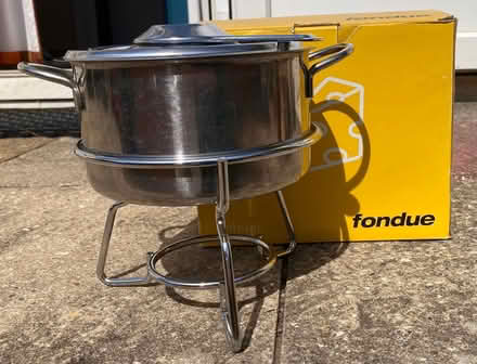 Photo of free Habitat Fondue set (Barton OX3) #1