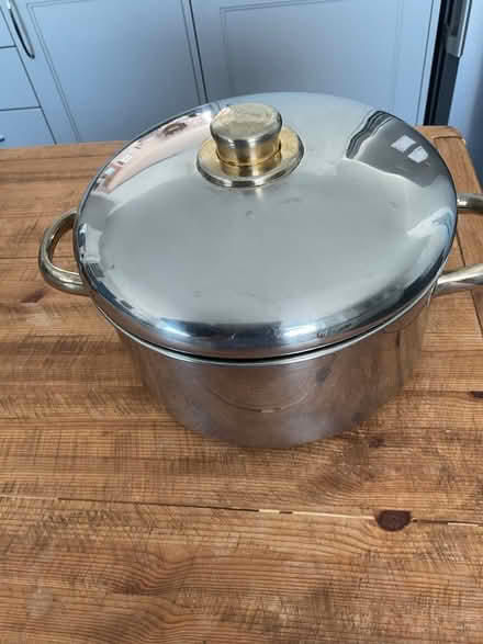 Photo of free 2 Saucepans and casserole pot (Eastbourne BN21) #1