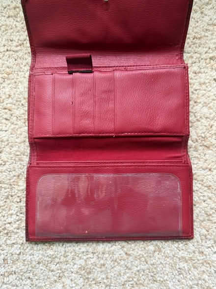 Photo of free Fossil leather Wallet/Card Holder (Norbeck and Layhill Roads) #4