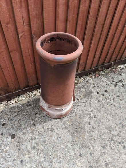 Photo of free Clay Chimney Pot (Horspath OX33) #3