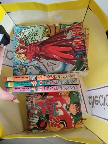 Photo of free Bag full of random old dusty comics (kovan mrt) #1