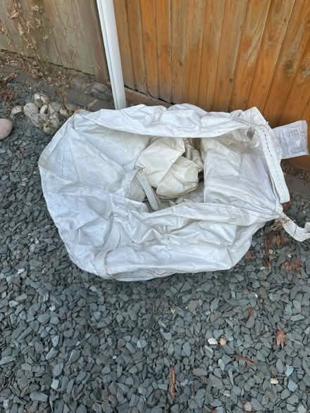 Photo of free Builder’s bag (Hazlemere HP15) #1
