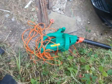 Photo of free Black and Decker Leaf Blower (Chedworth GL54) #1