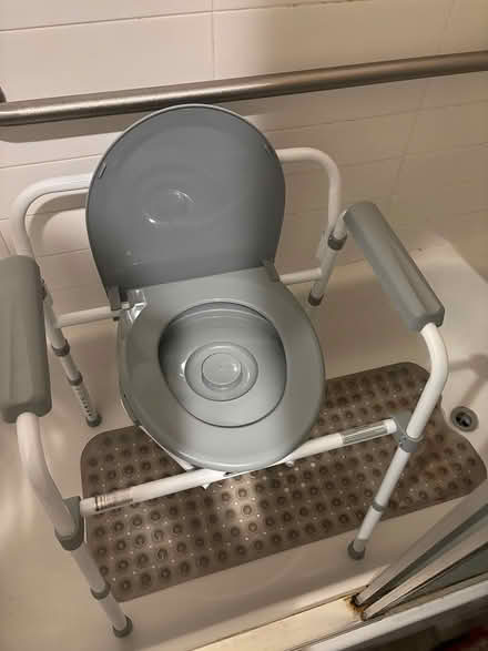 Photo of free Over toilet or freestanding commode (Belle Mead NJ 08502) #2