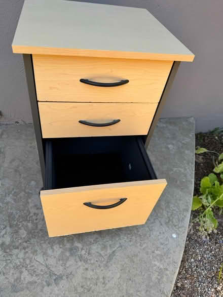 Photo of free Small file cabinet on rollers (Monta Loma Mountain View) #2