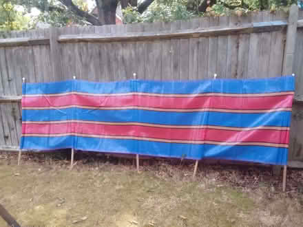 Photo of free windbreak for beach - see details (Woodley RG5) #2