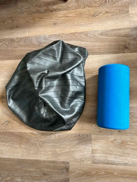 Photo of free Physio ball and roller (Wargrave RG10) #1