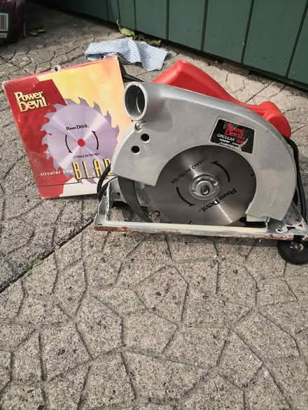 Photo of free Circular saw (Horwich BL6) #3