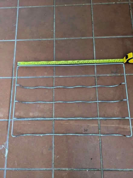 Photo of free Wire bottle rack (Ash Wharf GU12) #1