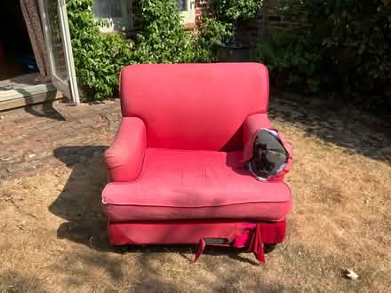 Photo of free love seat armchair (Shepherds Bush W12 9HS) #1
