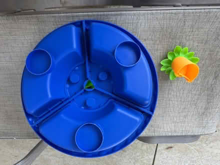 Photo of free Blue Sand and Water Table (1075 Valencia Avenue) #3