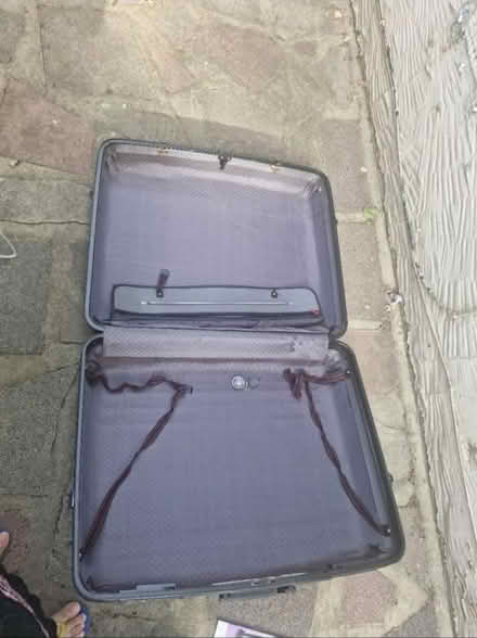Photo of free suitcase #2 (Deghnem RM8) #1