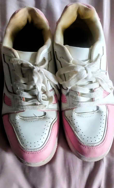 Photo of free 2 pairs size 7 ladies trainers (Town Parks BT15) #1