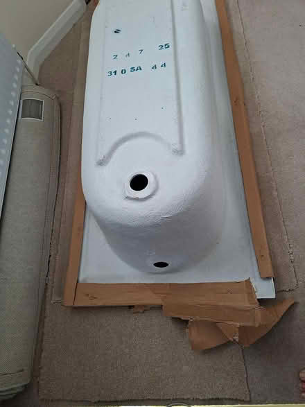 Photo of free Bath - Single Ended Curved (Twickenham TW2) #4