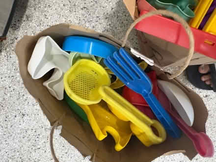 Photo of free 2 bags of beach toys (94087) #3