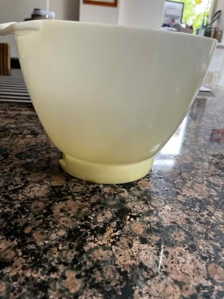 Photo of free Vintage Kenwood bowl & 2 whisks (Manchester M20) #3