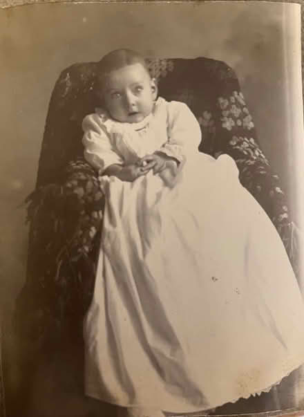 Photo of free Two 19th century photo albums (Arlington) #3