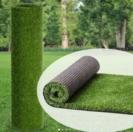Photo of Artificial green garden grass (Avenham PR1) #1