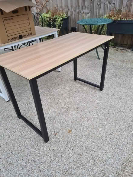 Photo of free Table (Helsby WA6) #1