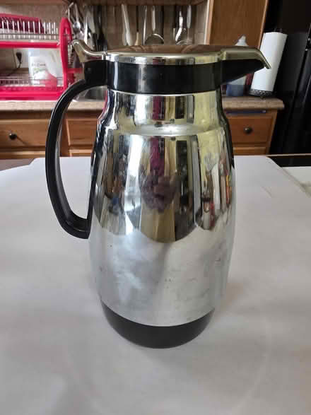 Photo of free thermal beverage carafe (South Ozone Park) #1