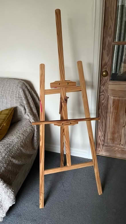 Photo of free Wooden Artist Easel (1.5m) (S350DD, Wharncliffe Side) #1