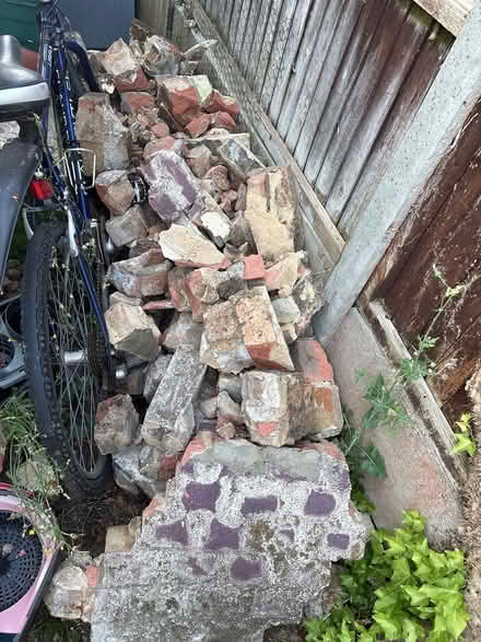 Photo of free Hard core and bricks (EN53BT) #3