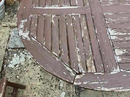 Photo of free Garden table & 5 chairs (Cracoe BD23) #1