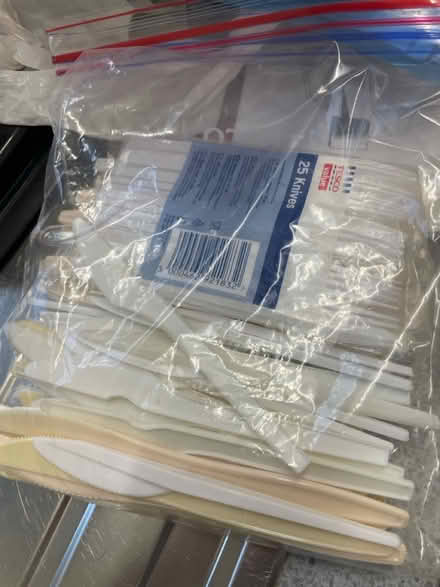 Photo of free Party items (SK7 Bramhall) #1