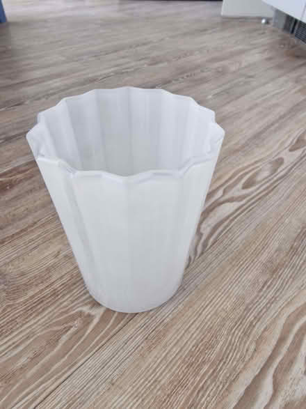 Photo of free White glass vase (Allesley Park CV5) #1
