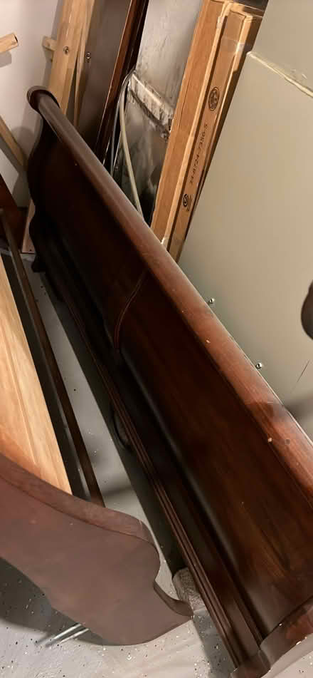 Photo of free queen size wood sleigh bed (Essex Fells) #4