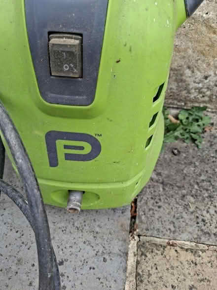 Photo of free Pressure washer (Kings Sutton OX17) #2